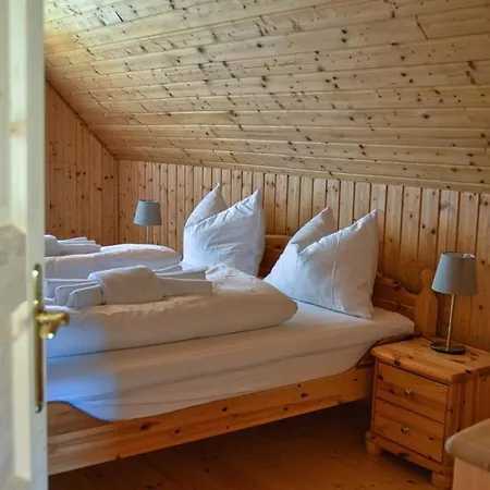 Waldtraum Holiday home *