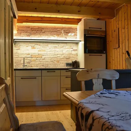 Waldtraum Nyaraló Sankt Veit an der Glan